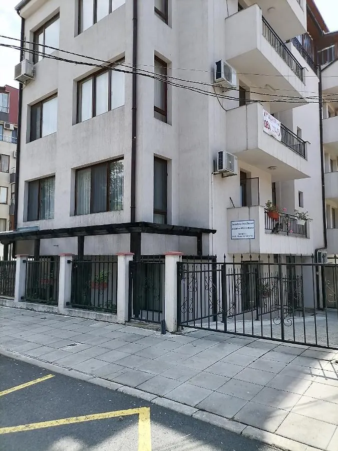 Apartment White Home-Apartament Burgas Bulgaria