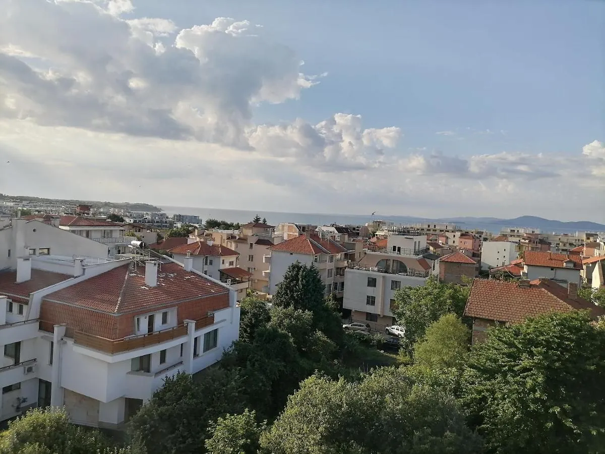 White Home-Apartament Burgas