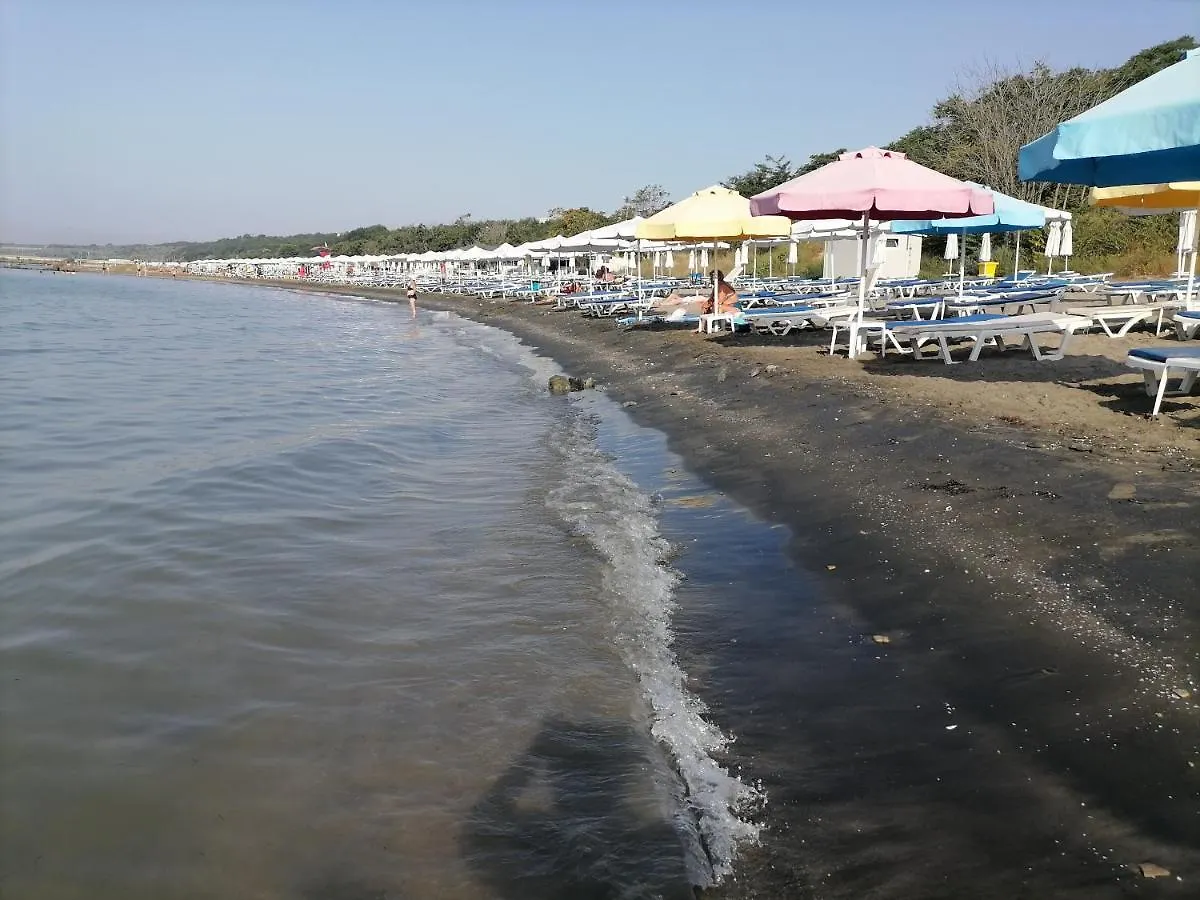 Apartment White Home-Apartament Burgas Bulgaria