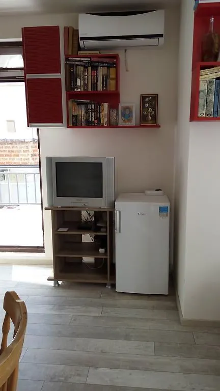 White Home-Apartament Burgas